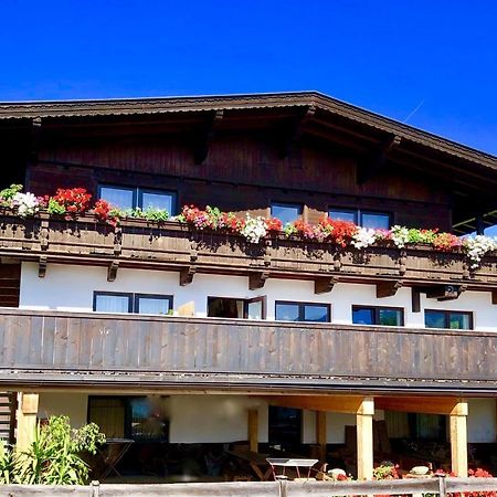 Pension Heidelberg - Fam Fuchs Hopfgarten im Brixental Bagian luar foto