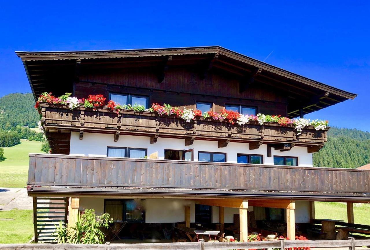 Pension Heidelberg - Fam Fuchs Hopfgarten im Brixental Bagian luar foto